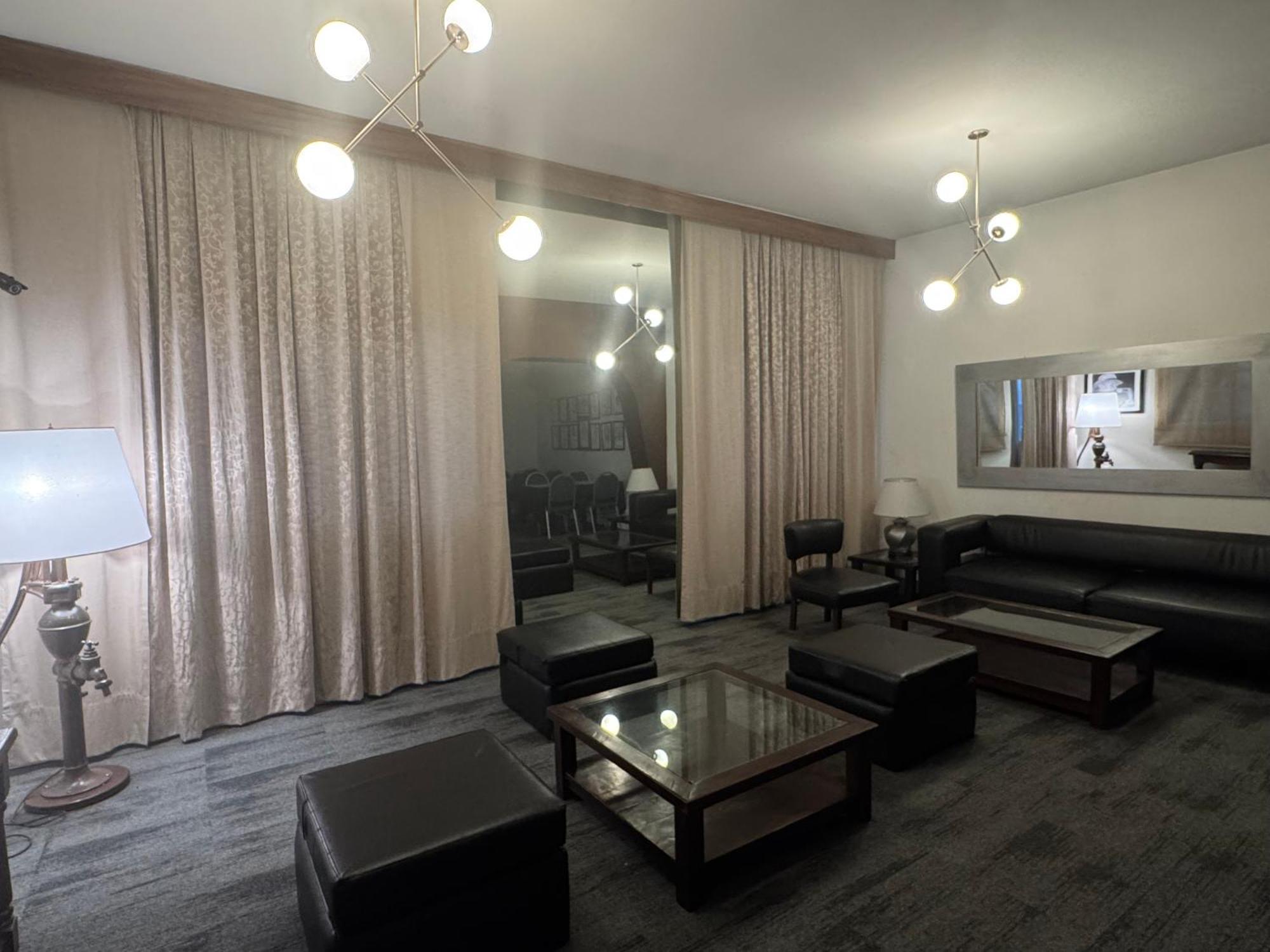 Hotel La Perla, Buenos Aires